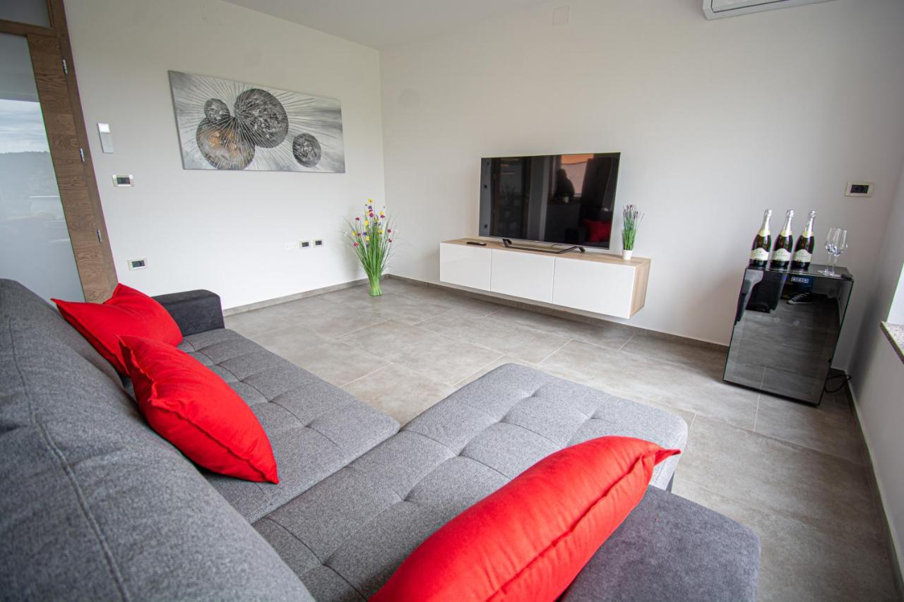 Holiday House Oljka Kobdilj المظهر الخارجي الصورة